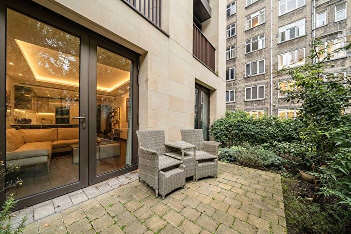 2 Bedroom Flat For Sale In Fetter Lane, Fetter Lane, City Of London, EC4A