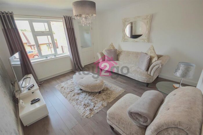 2 Bedroom Semi-Detached House To Rent In Royston Grove, Owlthorpe, S20