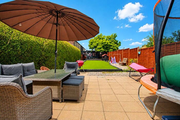 4 Bedroom Semi-Detached House For Sale In Sholing! Heavily Extended! Ample Accommodation! A Must See!, SO19