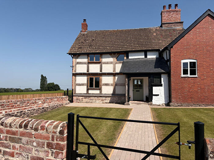 2 Bedroom Semi Detached House To Rent In Cublington Cottages, Madley, Hereford, Herefordshire, HR2