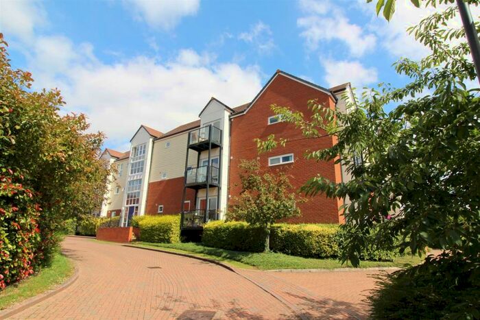 2 Bedroom Apartment To Rent In East Moor Drive, Wolverton Mill, Milton Keynes, MK12