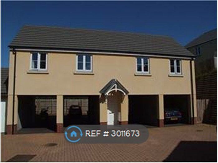 2 Bedroom Detached House To Rent In Trafalgar Drive, Torrington, EX38