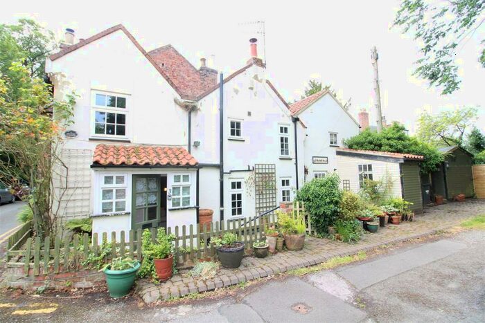 3 Bedroom Cottage For Sale In Rectory Lane, Croft On Tees, Darlington, DL2