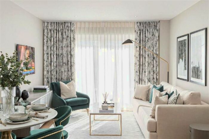 Studio To Rent In Fairbank House, Beaufort Square NW9