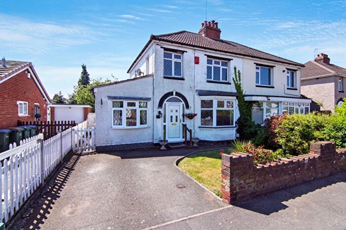 4 Bedroom Semi-Detached House For Sale In Fir Tree Avenue, Coventry, CV4