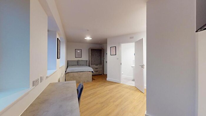 1 Bedroom House To Rent In Lemyngton Street, Loughborough, LE11