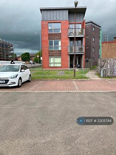 2 Bedroom Flat To Rent In Raploch Road, Stirling, FK8