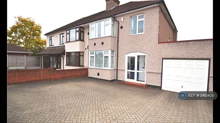 3 Bedroom Semi-Detached House To Rent In Brampton Road, Bexleyheath, DA7