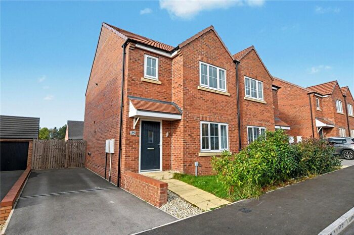 3 Bedroom Semi Detached House For Sale In Wise Crescent, Morley, Leeds, West Yorkshire, LS27