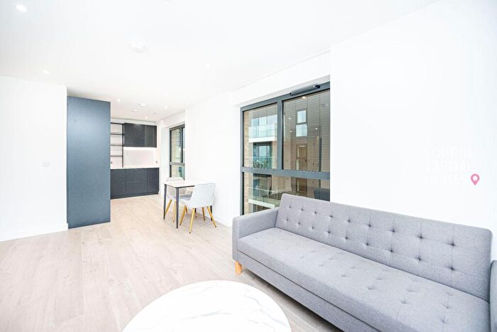 1 Bedroom Apartment To Rent In Scarlet Court, Damsel Grove, London, N4