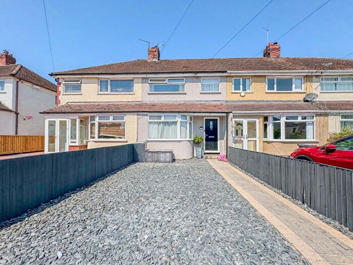 3 Bedroom Terraced House For Sale In Millbrook Avenue, Broomhill, Bristol, BS4