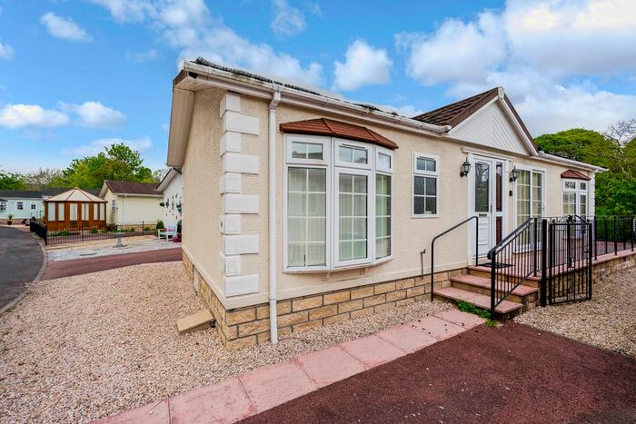 2 Bedroom Mobile/park Home For Sale In Mill House Park, Crieff, PH7