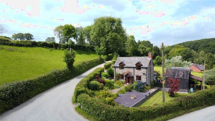 3 Bedroom Cottage For Sale In Pont Robert, Meifod, Powys, SY22