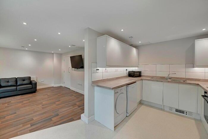 5 Bedroom House To Rent In Matilda Street, Sheffield, S1