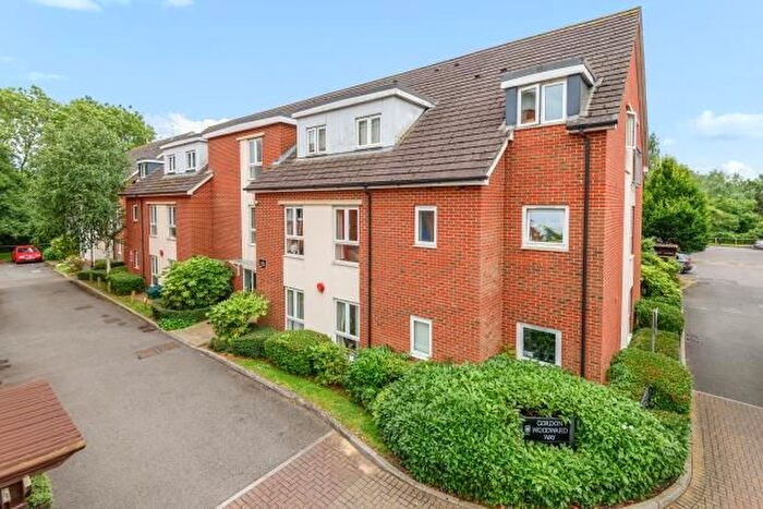 2 Bedroom Flat To Rent In Gordon Woodward Way, Oxford, OX1