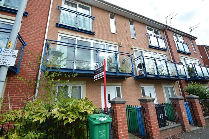4 Bedroom House To Rent In The Sanctuary, Hulme, Manchester, M15