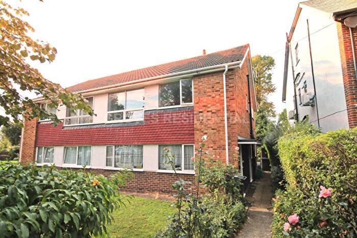 2 Bedroom Maisonette To Rent In Nelson Road, New Malden, KT3