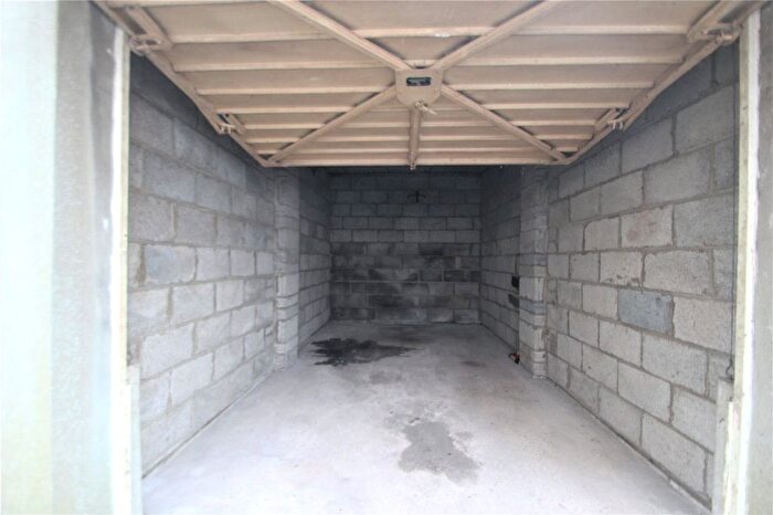 Garage / Parking To Rent In Westfield Park, Bristol, Somerset, BS6