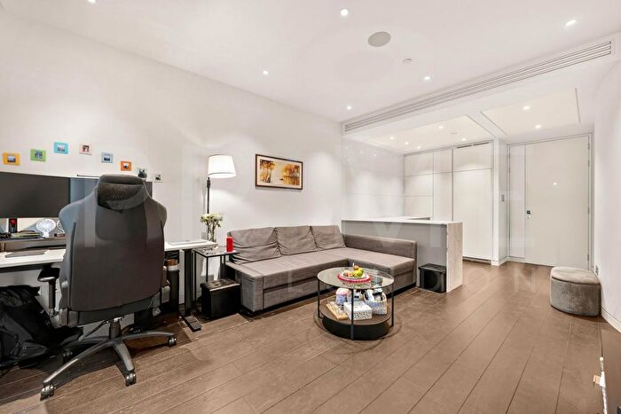 1 Bedroom Flat For Sale In Riverwalk, Millbank, Westminster, SW1P