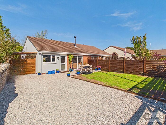 2 Bedroom Semi-Detached Bungalow For Sale In West End Terrace, Denbury, TQ12