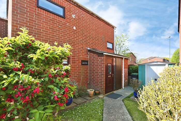 3 Bedroom End Of Terrace House For Sale In The Mount, Gosport, PO13