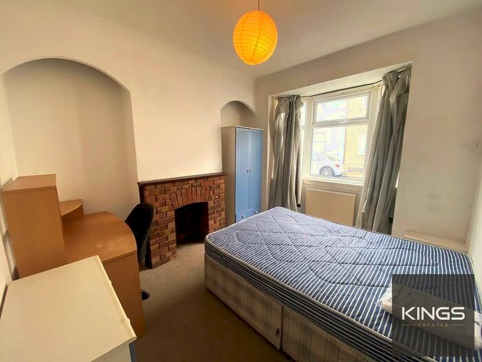 5 Bedroom Terraced House To Rent In Norman Road, Southsea, PO4