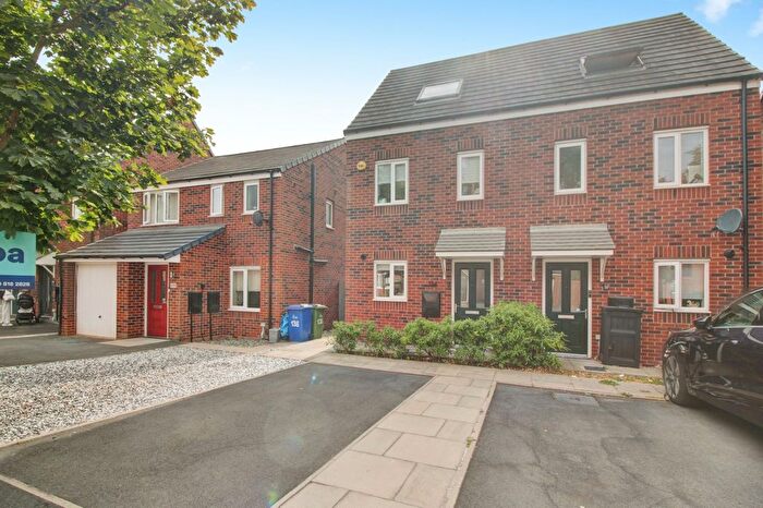 3 Bedroom Semi-detached House For Sale In Miners Way, Cannock, WS12