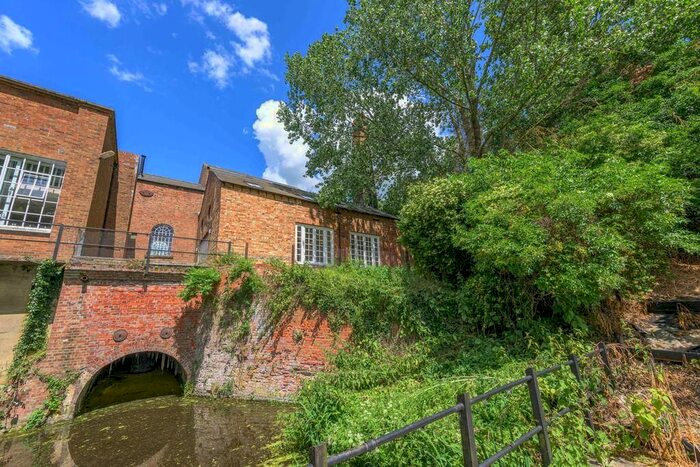 4 Bedroom Property For Sale In South Brink, Wisbech, Cambs, PE14