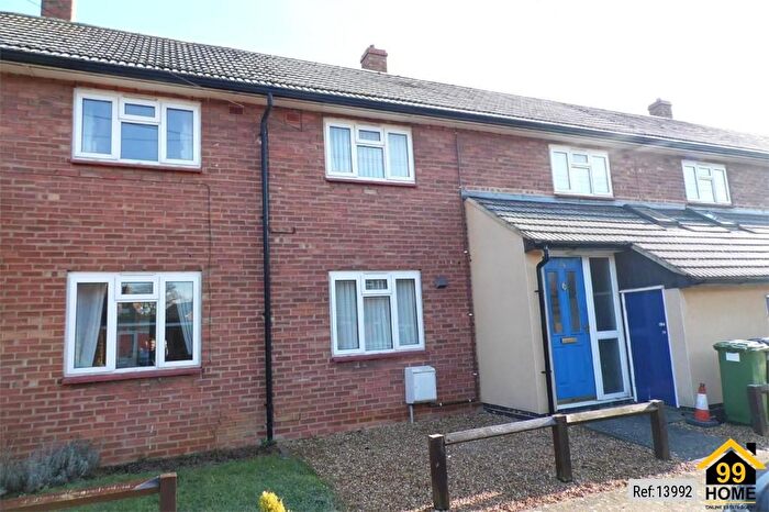 2 Bedroom Terraced House For Sale In Norfolk Road, Wyton, Huntingdon, Huntingdonshire, PE28