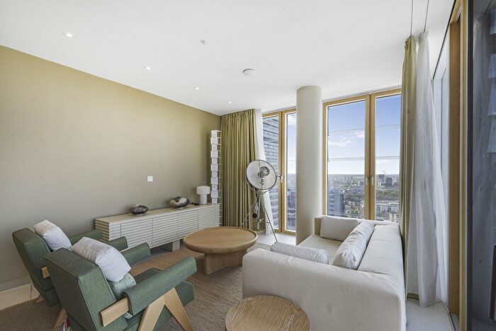 2 Bedroom Flat To Rent In London Bridge Street, London, SE1