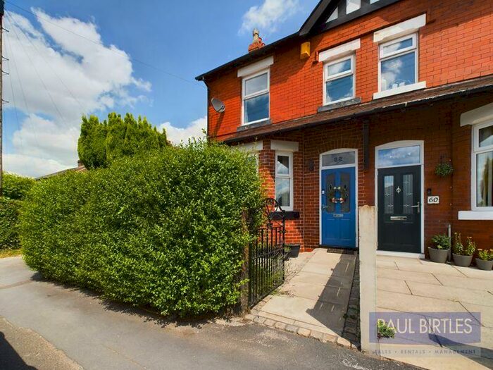 3 Bedroom End Of Terrace House To Rent In Carrington Lane, Sale, Trafford, M33