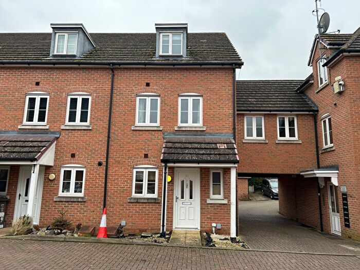 4 Bedroom Town House To Rent In Curo Park, Frogmore, St. Albans, AL2