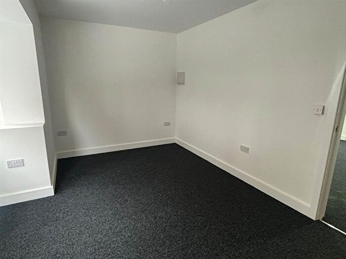 4 Bedroom Property To Rent In Fentham Road, Stockland Green, Birmingham, B23