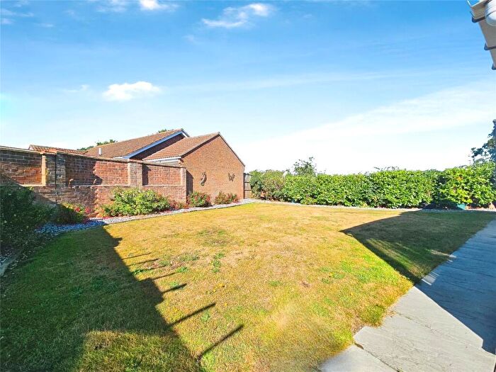 3 Bedroom Bungalow For Sale In Ottershaw Way, Clacton-on-Sea, Essex, CO16