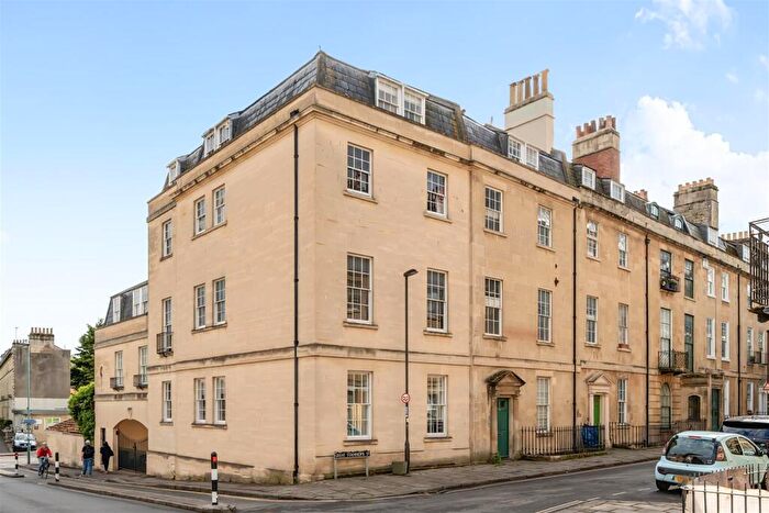 2 Bedroom Apartment For Sale In Great Stanhope St, Bath, BA1