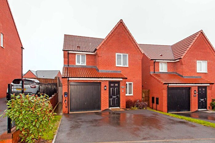 3 Bedroom Detached House For Sale In Piper Grove, Shirebrook, NG20
