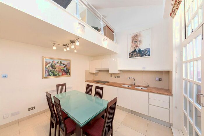 3 Bedroom Flat To Rent In The Cooperage, Gainsford Street, London, SE1