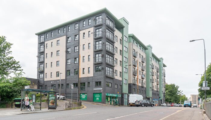 3 Bedroom Flat To Rent In , Lindsay Road, Edinburgh, EH6