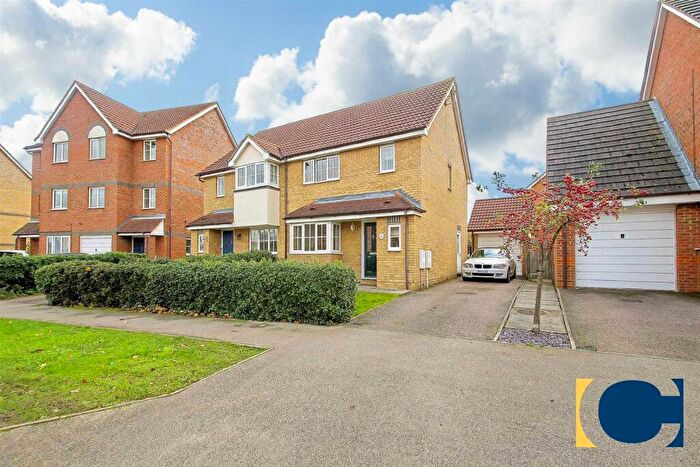 3 Bedroom Semi-Detached House To Rent In Blanchland Circle, Monkston, MK10