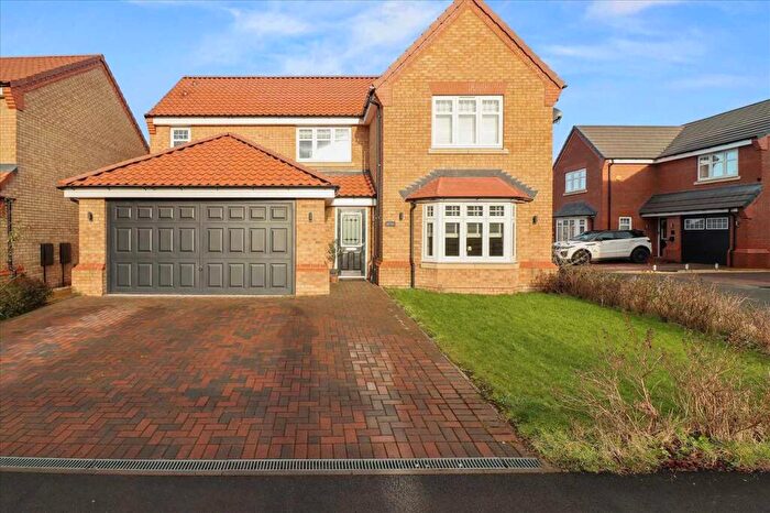 4 Bedroom Detached House For Sale In Poppy Crescent, Chesterfield, S41