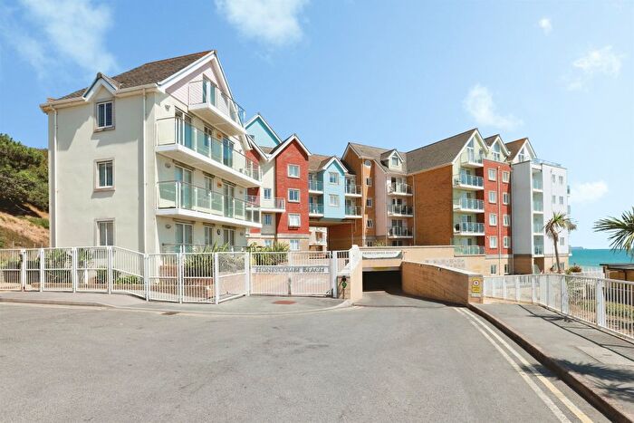 1 Bedroom Flat For Sale In Honeycombe Chine, Boscombe, Bournemouth, BH5