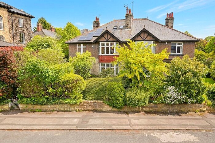 3 Bedroom Flat For Sale In Park Drive, Harrogate, HG2