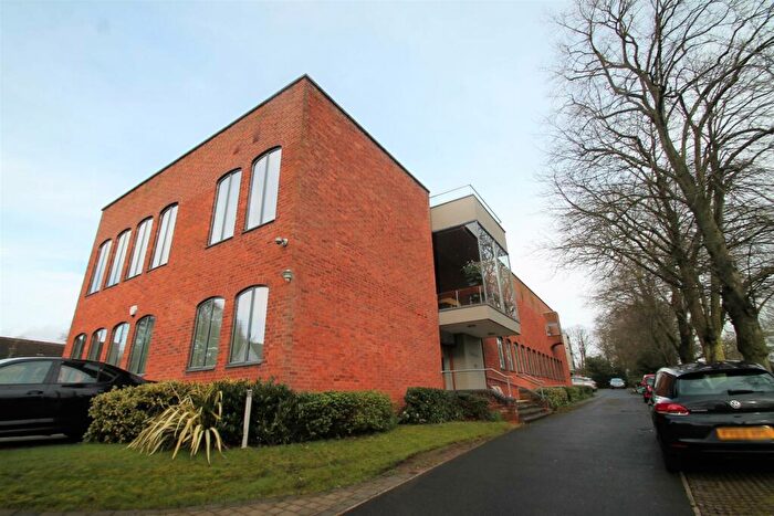 2 Bedroom Apartment To Rent In The Grove, Harborne Park Road, Harborne, B17