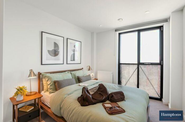 1 Bedroom Flat To Rent In George Junction Surrey, CR0