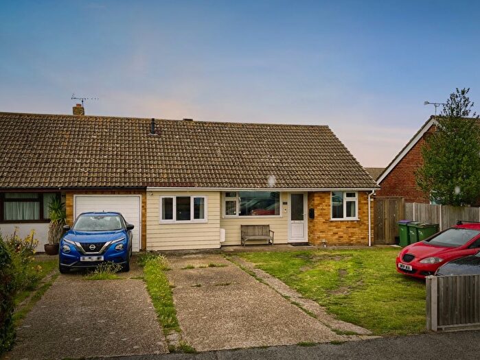 3 Bedroom Semi-Detached Bungalow To Rent In Sycamore Close, Lydd, TN29
