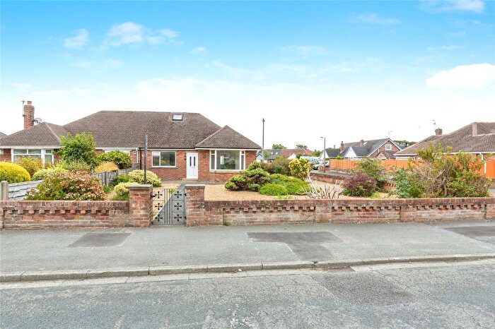 2 Bedroom Bungalow For Sale In Lowton Road, Lytham St. Annes, Lancashire, FY8