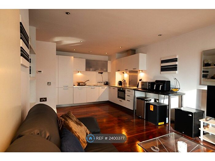 1 Bedroom Flat To Rent In The Edge, Salford, M3