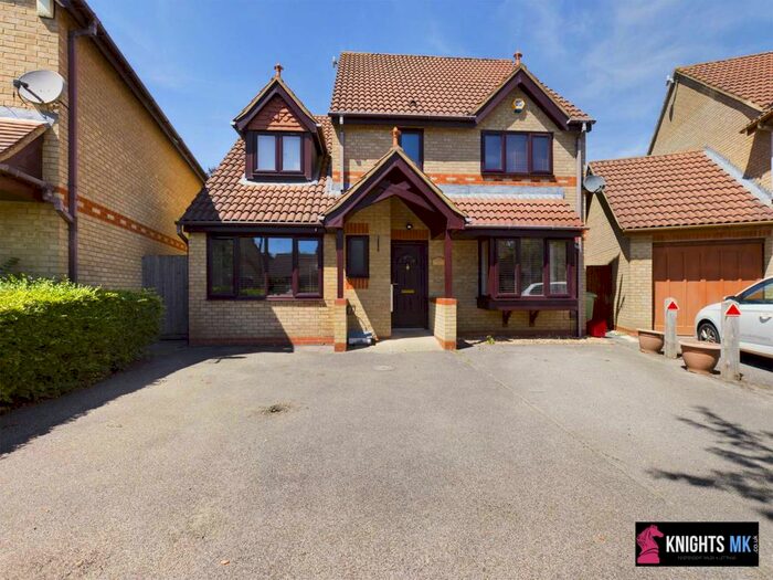 4 Bedroom Detached House To Rent In Studley Knapp, Walnut Tree, MK7