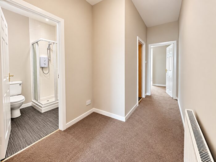 1 Bedroom Flat To Rent In Leith Walk, Edinburgh, EH7