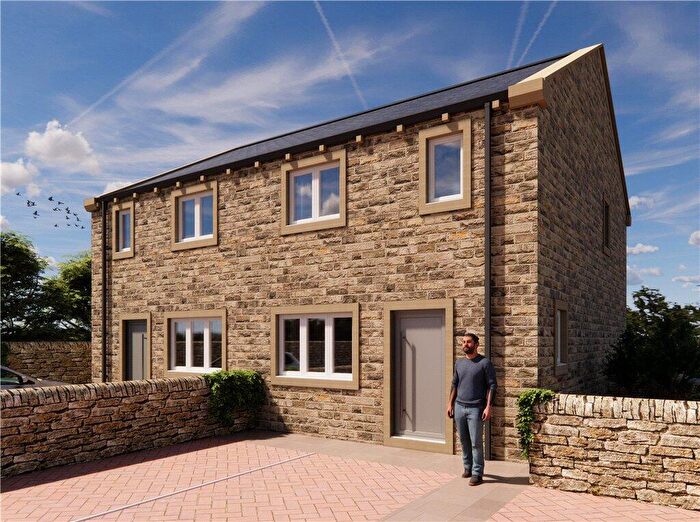 3 Bedroom Semi-Detached House For Sale In Brow Top, Cononley Road, Glusburn, North Yorkshire, BD20